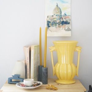 Vintage McCoy vase - yellow - collector item